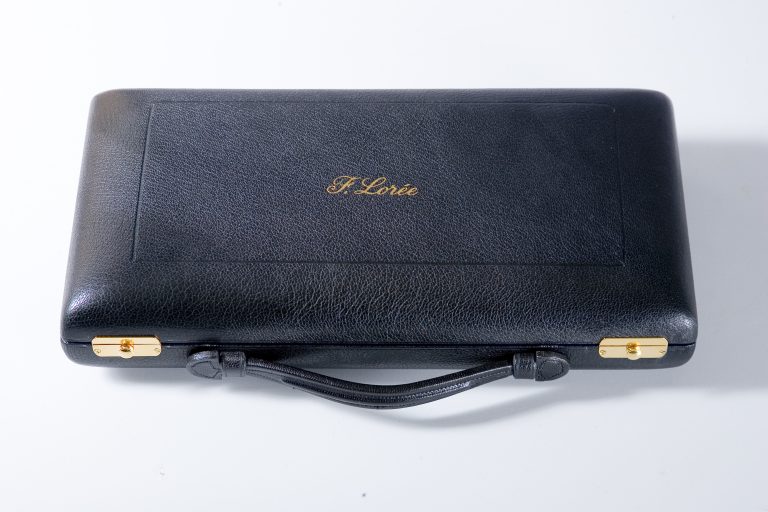 OBOE covered leather case (pochette style) included reed case for