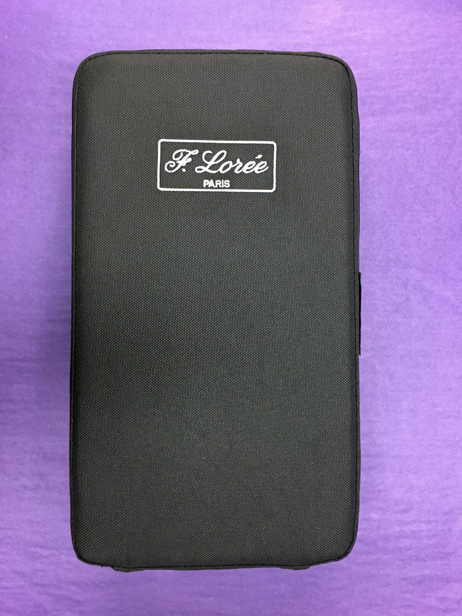 OBOE integral compact case Loree Paris